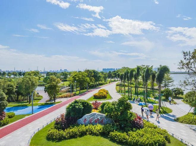 东莞首个滨海湿地公园全新开放！270度海景、音乐剧场一应俱全