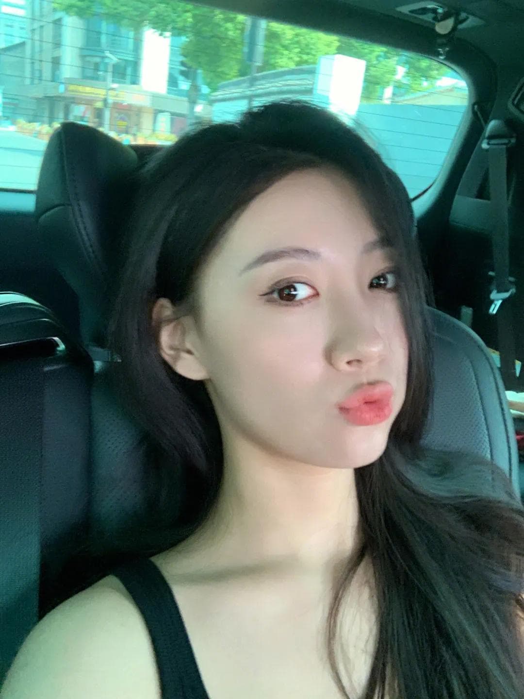 中国女人化妆的秘诀是什么？如何让妆容更自然？