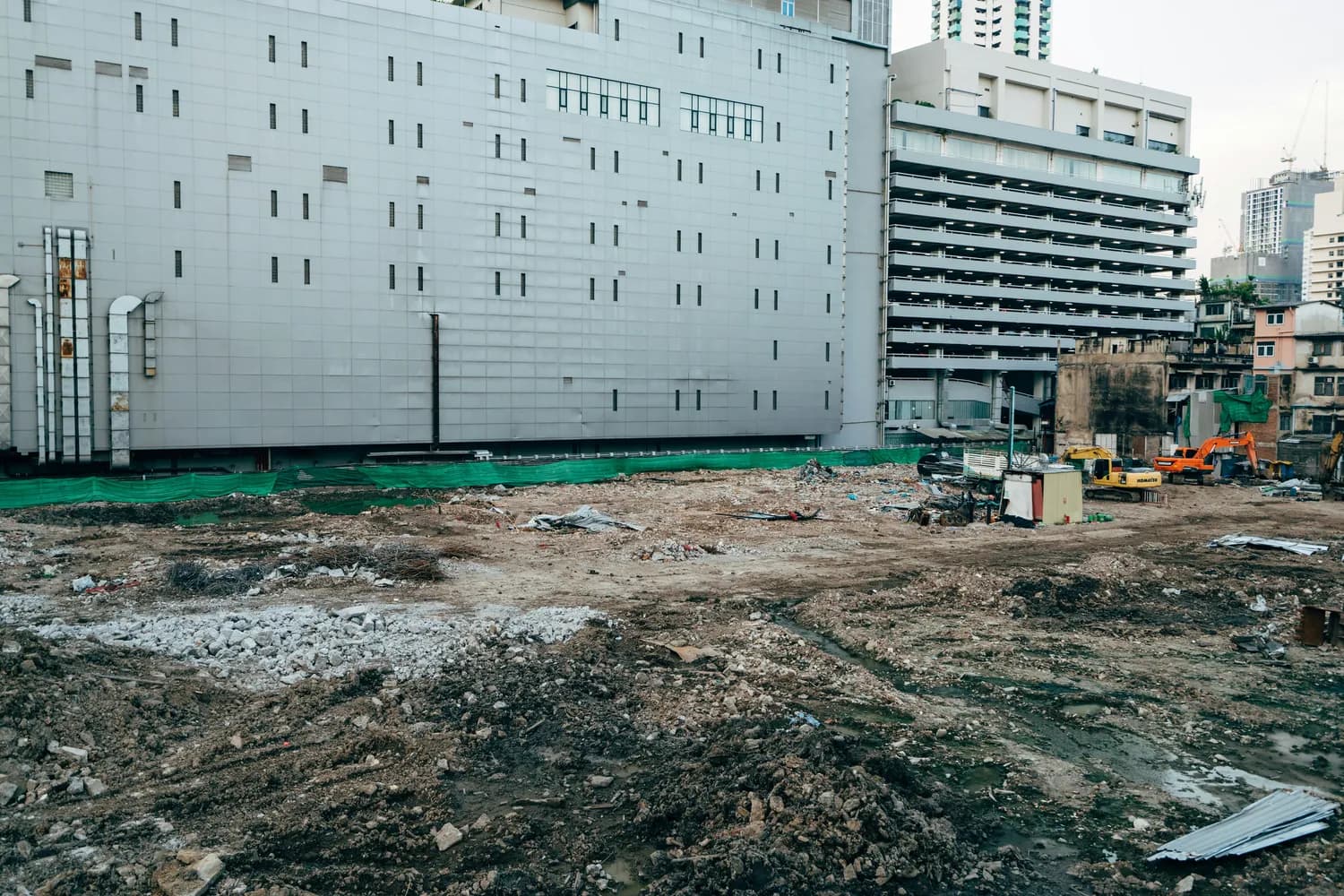 惠州房价跳水引发维权潮，大湾区楼市风向标显现