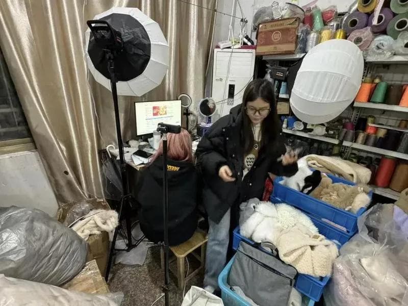 年轻人扎堆儿去义乌“搞钱”，他们成功了吗？