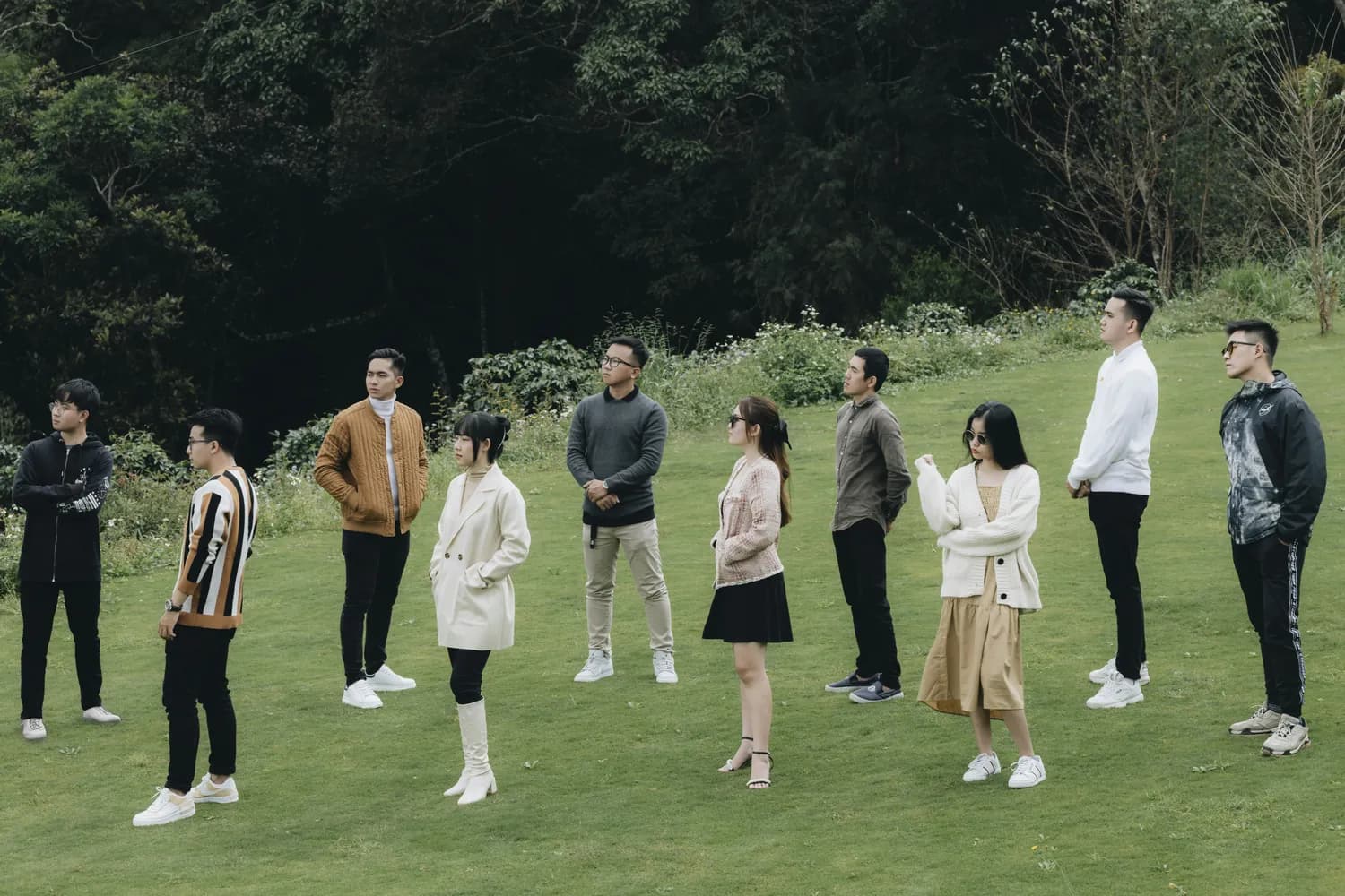 汪小菲香山之行引热议：北京媳妇必备景点？