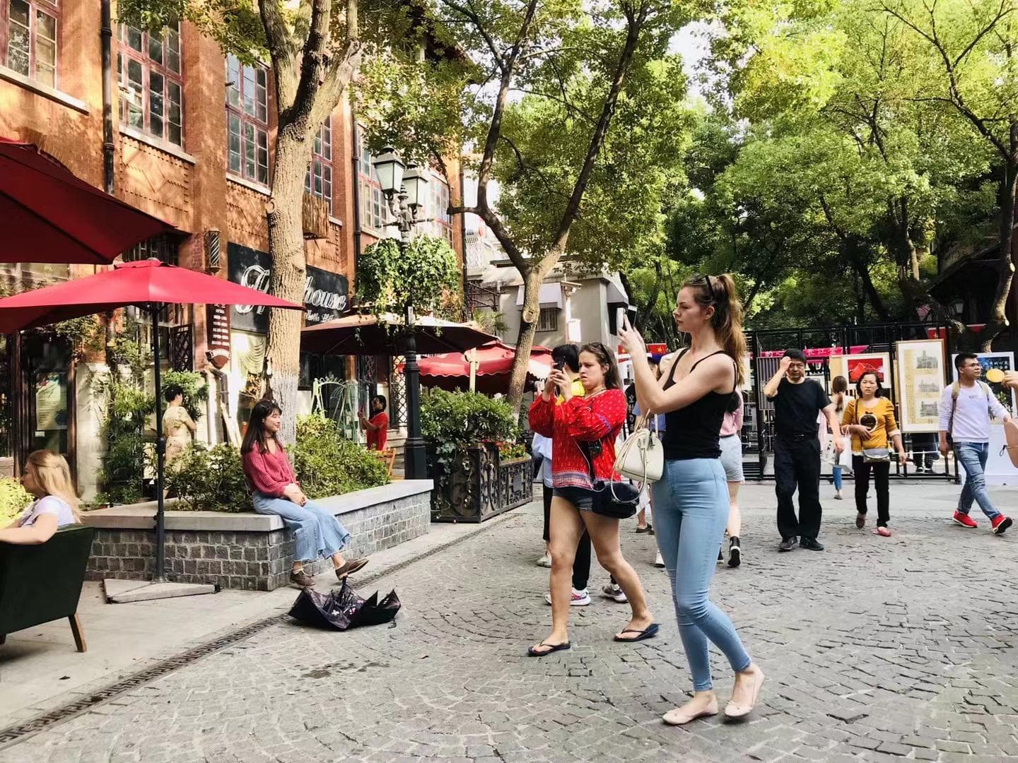 “老地标”、“新名片”，华中四城的历史文化街区如何契合当下商业？