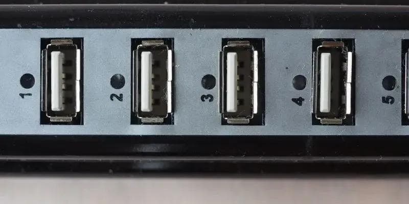 不同颜色的USB接口代表着什么？