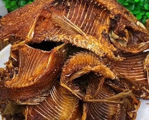 家常美食：酥骨鲫鱼的详细制作方法
