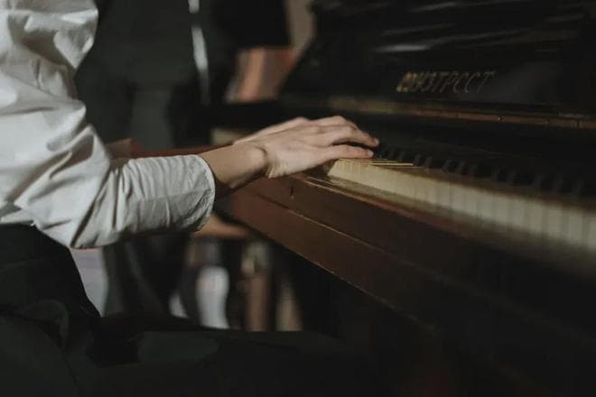 穿透你灵魂的10首经典歌曲！（值得珍藏）