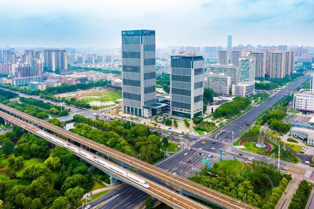 观察｜全国百强县20连冠，昆山是怎么做到的？