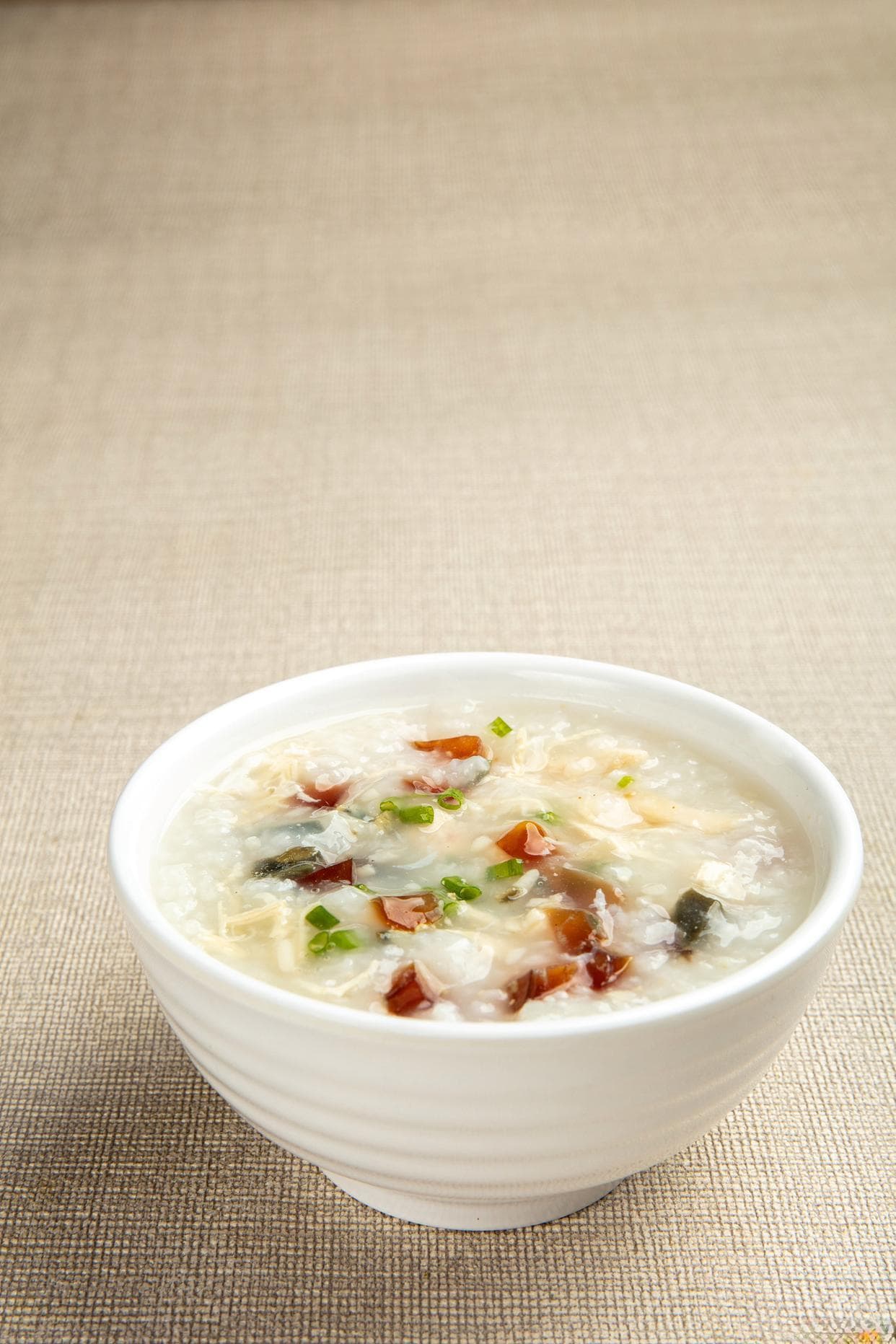 十种皮蛋家常菜，传统食材的创意食谱