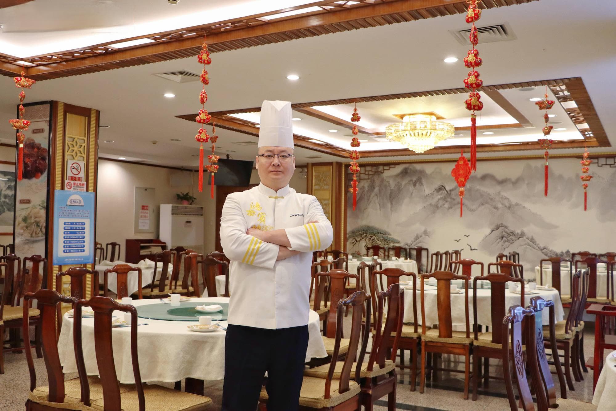 一年卖两万份红烧牛尾，“北京清真菜第一楼”藏了多少秘诀？