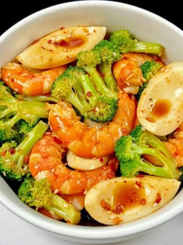 低热量高营养减脂餐上线，满足你的美味需求！