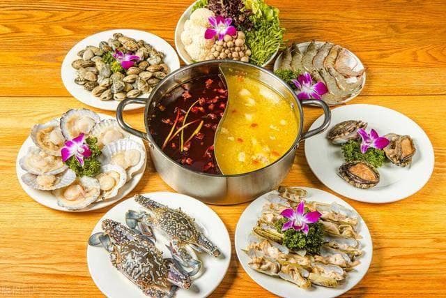 海鲜火锅食材全攻略：从海鲜到配菜，打造完美火锅盛宴