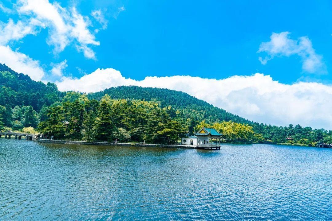 跟着诗词去旅行，发现藏在古诗词里的美景，一睹文人墨客的才华
