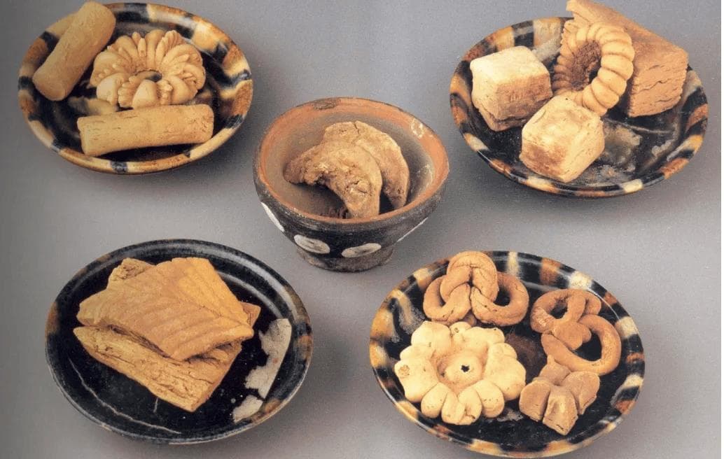 饺子：从东汉“娇耳”到餐桌上的团圆，一张承载千年文化的美食名片
