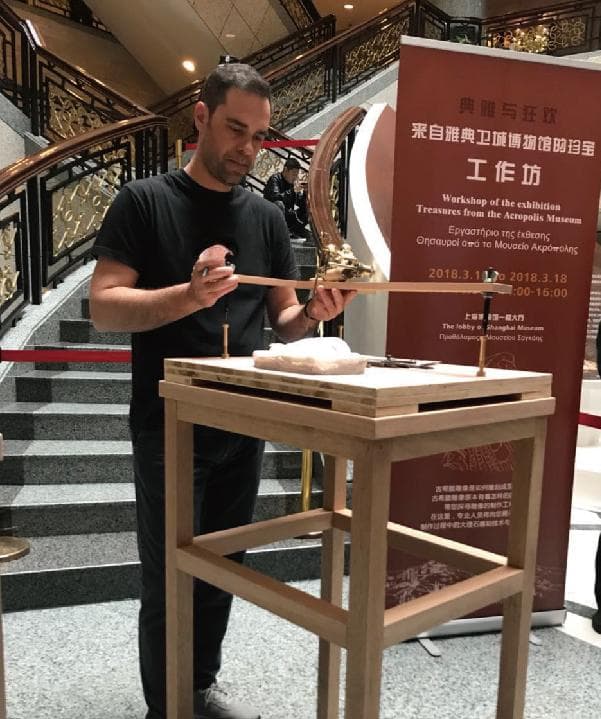 2500年前古希腊科拉雕像的“着色复原”在上博展示