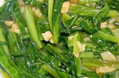 清炒油麦菜：简单美味的家常菜