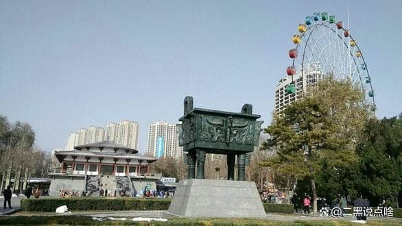 王城公园：东周王城遗址上的现代园林明珠