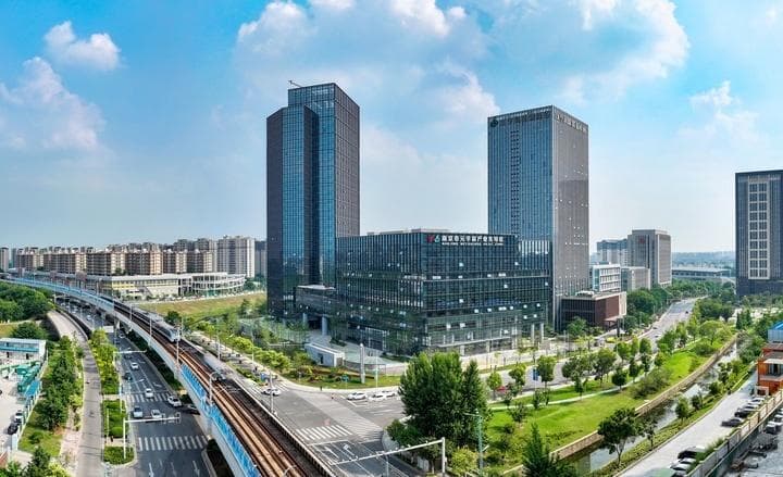 元宇宙怎样从概念到产业？记者到南京这栋楼探访……