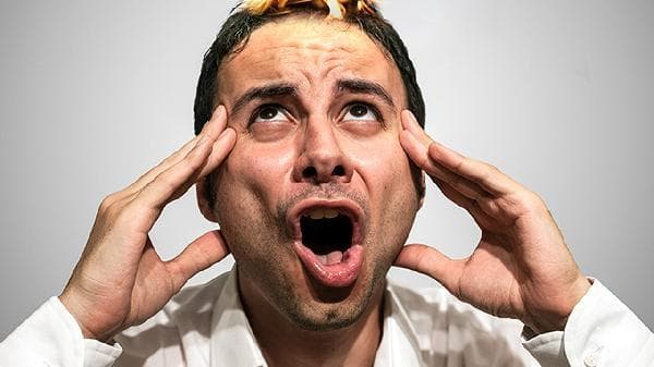 男性社交恐惧症的症状、成因及应对方法