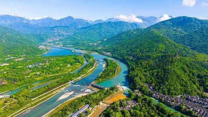 “世界级”都江堰：从涌动到永续，活水灌溉天府粮仓