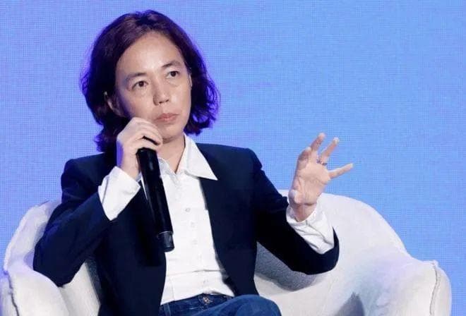 李飞飞巴黎AI峰会演讲：人类文明正面临重要历史关头，如何创造向善的AI力量？