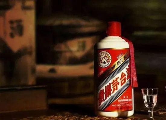 茅台存放年限揭秘：多少年口感最佳？