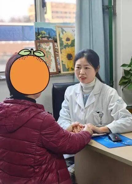 赵露思患的"分离转换性障碍"是什么疾病？医生提醒