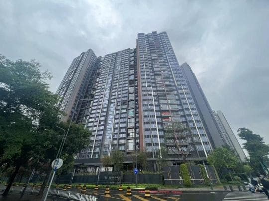 泡沫填充墙体，多户厕所漏水！广州一楼盘质量引发业主担忧，官方回应