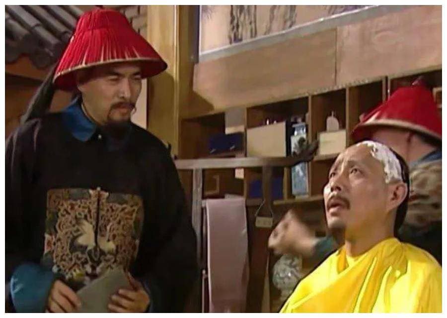 康熙复立太子前的内心挣扎：李光地一眼看透，两个字点出根本问题