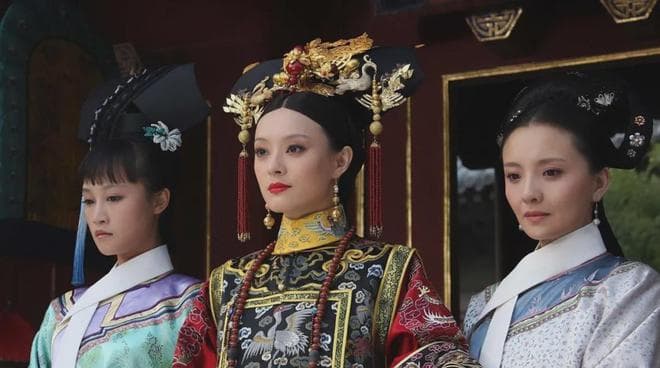 《甄嬛传》最狠伏笔藏在皇上遗言里！宜修背锅十年，纯元死有隐情
