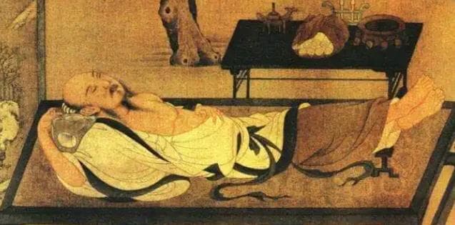 古人为何要“为难”自己？睡又高又硬的枕头不难受吗？