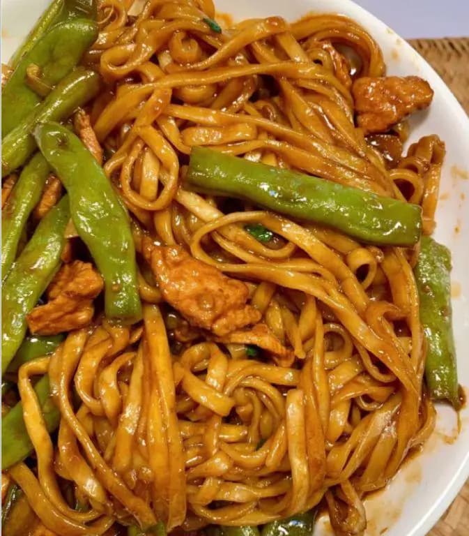 豆角焖面，一碗面条里的满满幸福感