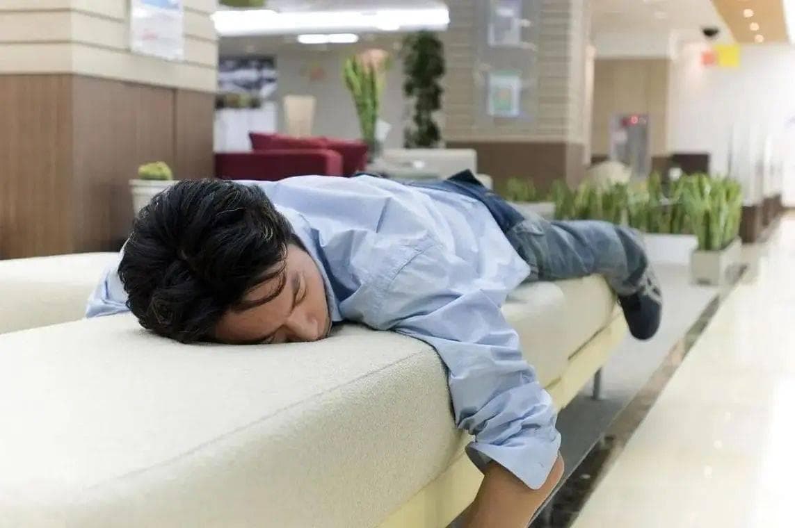 极度疲劳时，人能睡多长时间？