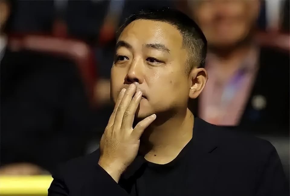 扒扒足球记者贺晓龙：他为何长期攻击刘国梁，这给他带来什么好处
