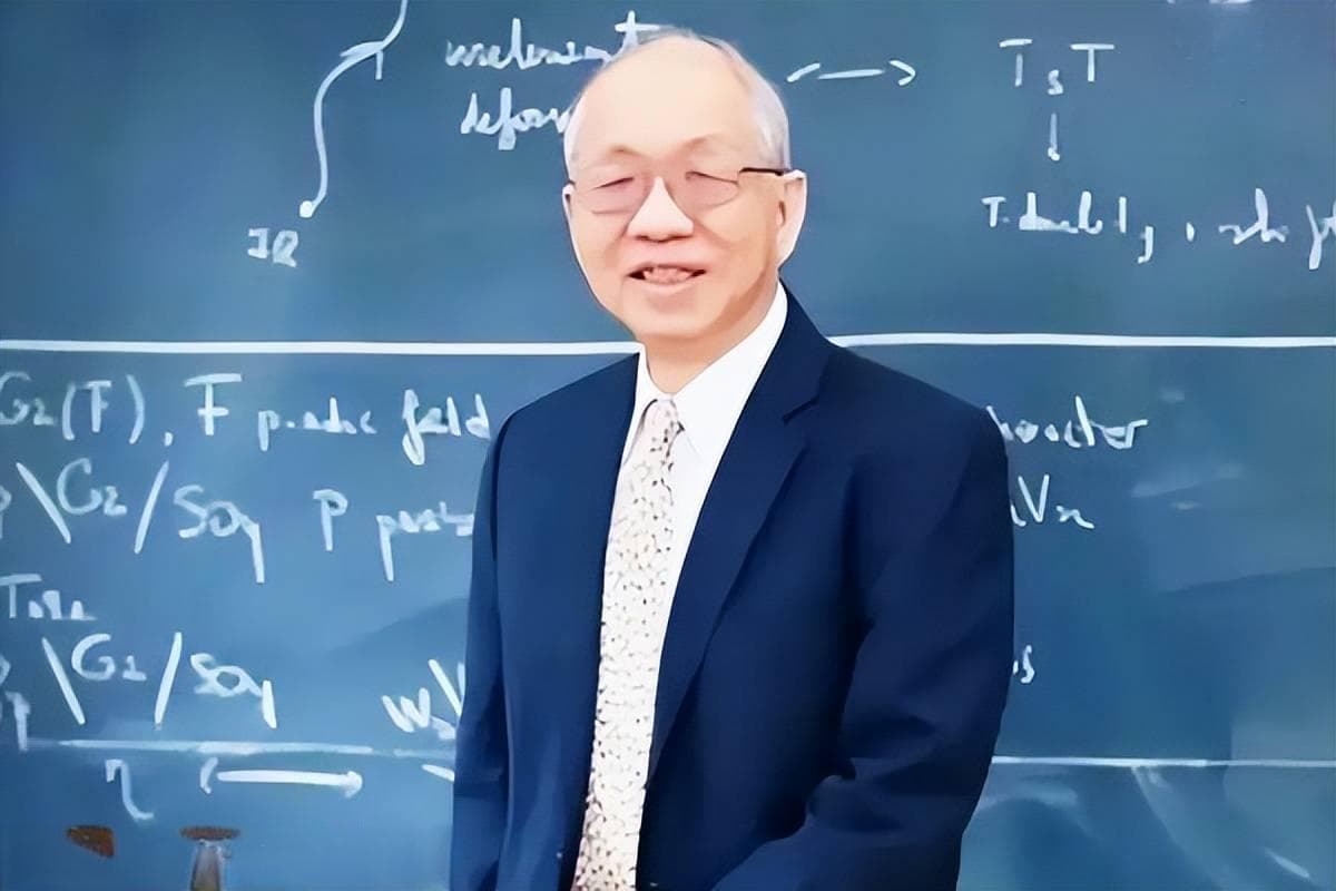 丘成桐震撼发声：中国数学挑战与机遇并存，80年差距如何跨越？