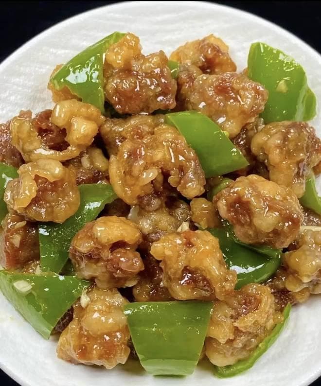 溜肉段的秘籍大公开：外酥里嫩，酱香浓郁的家庭美味