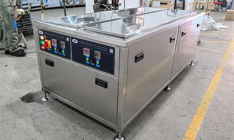超声波清洗机的清洗药水选择与应用