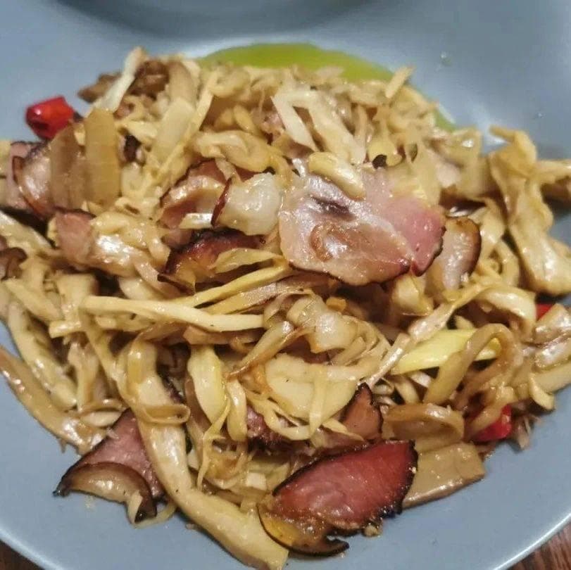 烟熏腊肉的家常做法分享，这4种香料缺一不可