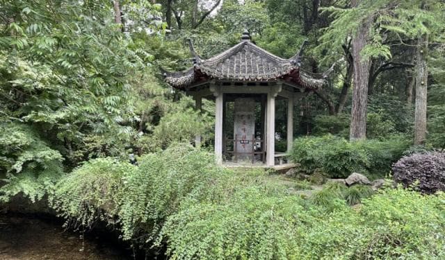西湖十景：杭州西湖最具代表性的十处景观
