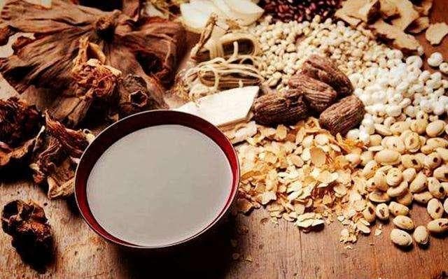 滋阴降火：传统中医理念在现代健康生活中的实践