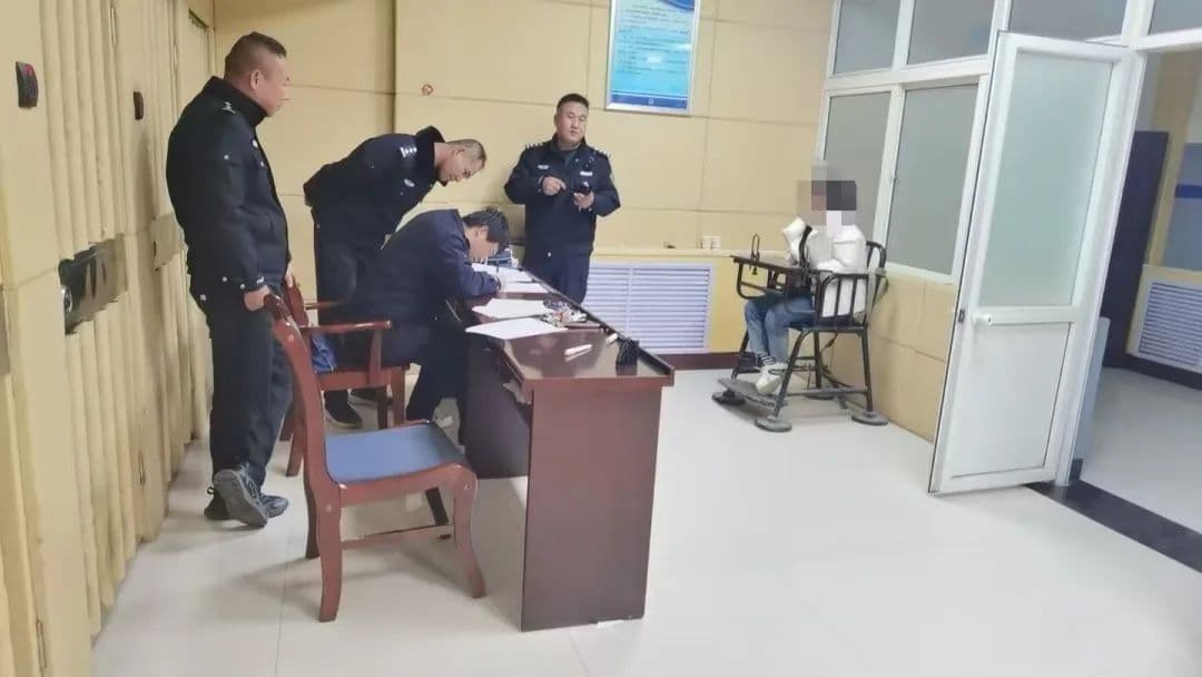 冒充老师“仗义”救人，上演荒唐闹剧终酿苦果