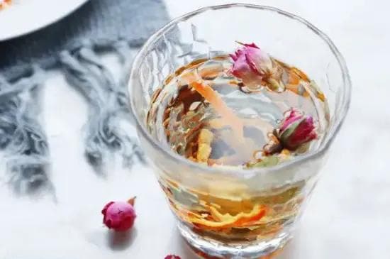 常喝三杯水，一杯疏肝气、一杯降肝火、一杯补肝血，肝或越来越好