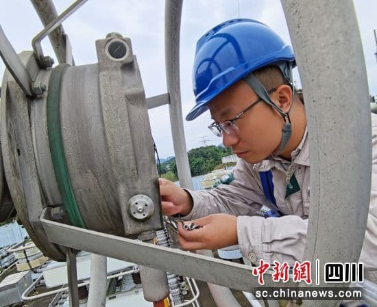 “互联互通”雅砻江换流站设备管理系统数字化升级
