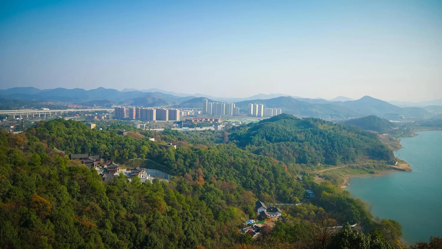 梅州崛起：五大区域引领经济腾飞