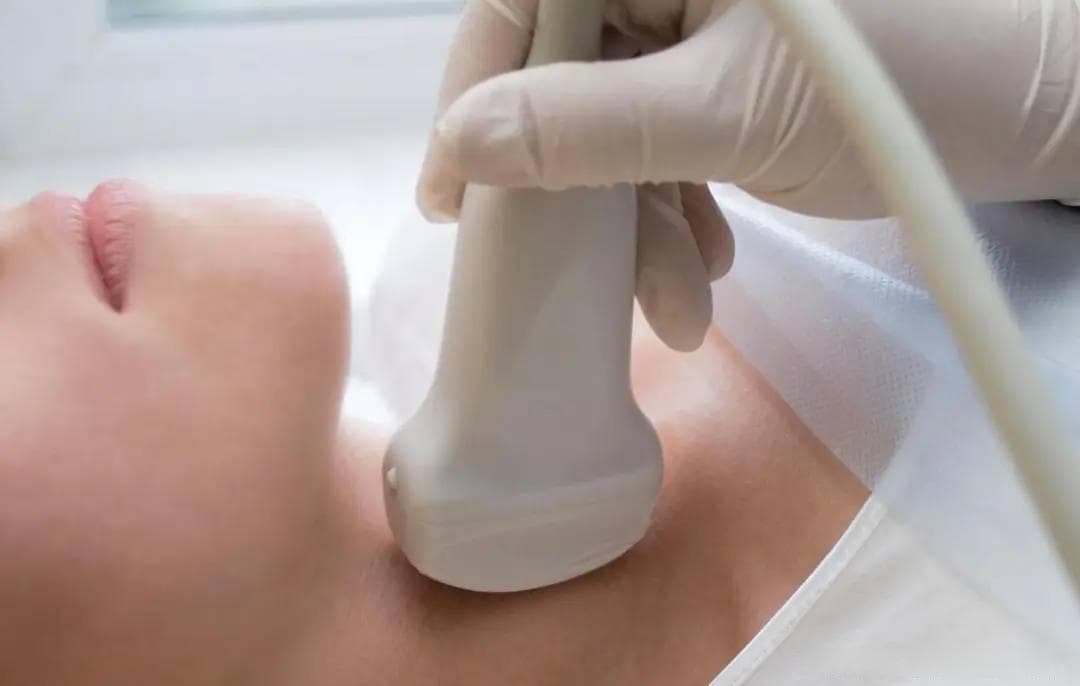 回声、钙化、血流到底是什么？一文教你解读甲状腺结节超声报告