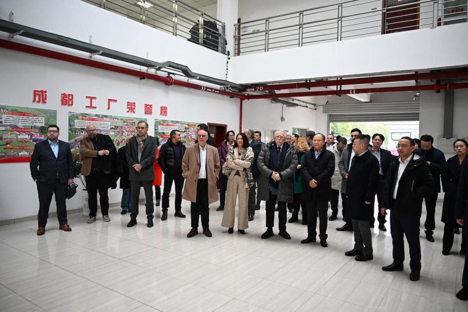 为何选择成都？百余家跨国企业“成都园区行”后，答案揭晓