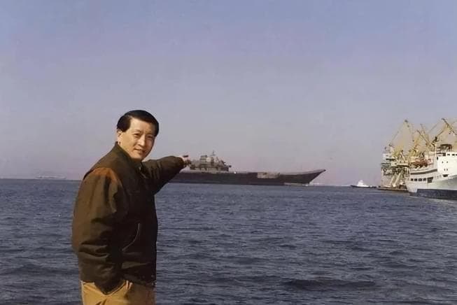 贺龙独子贺鹏飞，买下瓦良格号送回祖国：这是中华民族唯一的机会