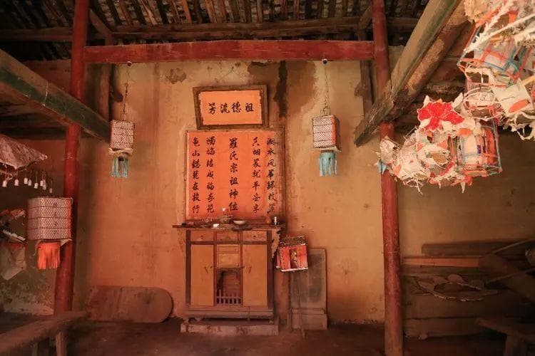 秦岭南坡罗家湾：300年客家文化传承的“活化石”