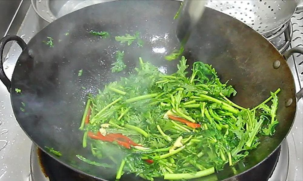 茼蒿也是中药，有四大功效，古时称为皇帝菜，快来了解一下