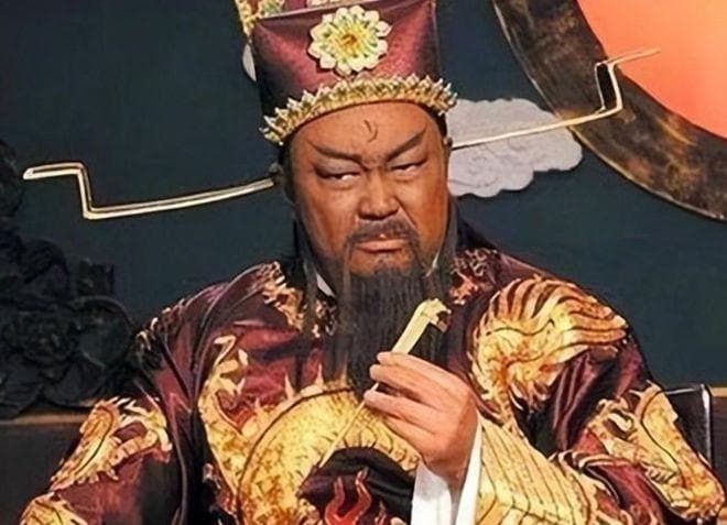 包拯的清官形象：历史真相与民间传说的差异
