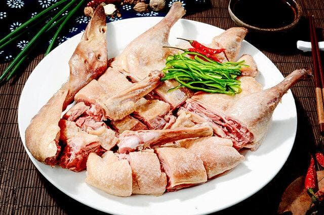 鸭子买公鸭还是母鸭好吃？挑选鸭子有什么诀窍？