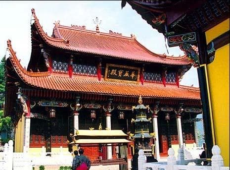 化城寺：九华山的开山主寺与地藏菩萨道场